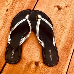 FREE w/ purchase || sz 7 sandals || flip-flops
